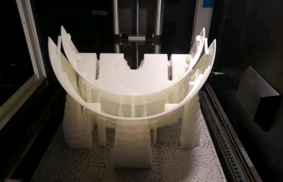 為什么要選擇SLA 3D打印機？使用SLA 3D打印機的好處有哪些？